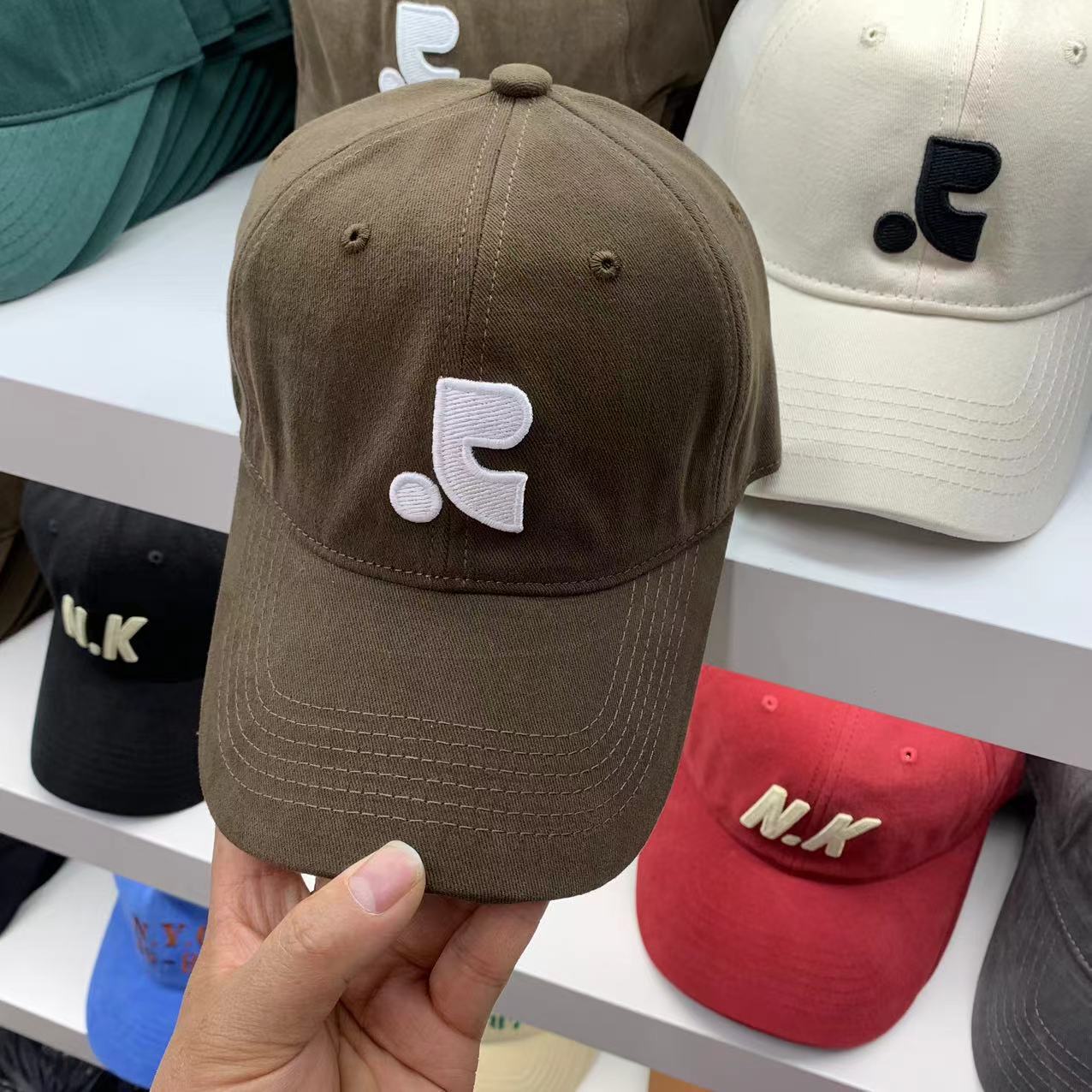 Baseball caps with visors for casual wear from niche trendy brands for outdoor sports